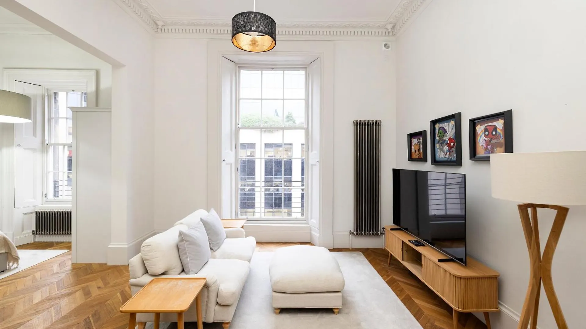 Joivy Modern Studio In Edinburgh West End kontakter